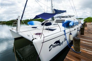 47' Leopard 2003 Yacht For Sale